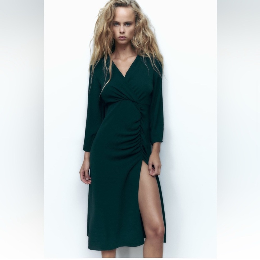 Sexy!! Zara Gathered Midi Dress